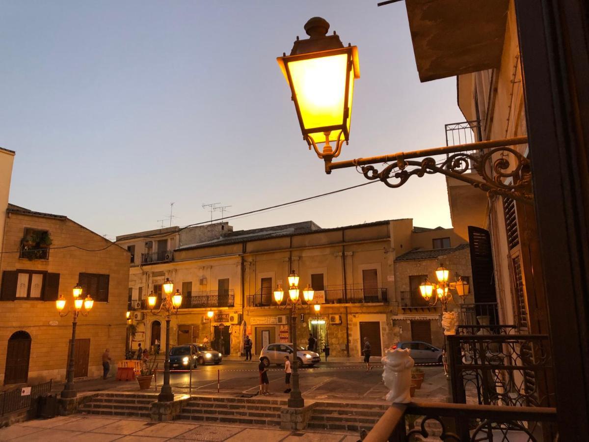Cortile Umberto Apartment Racalmuto Exterior foto